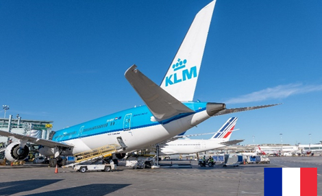KLM and Air France aircraft at the gate (French flag).png