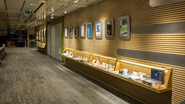 IATA Heritage Collection - wall