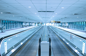 airport-travelator.png