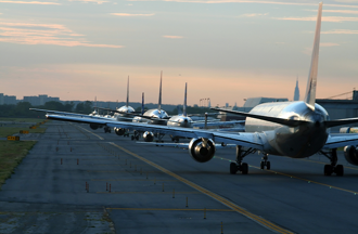 Aircraft queuing.png