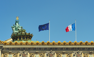 Paris Opera Garnier EUR FRA flags.png