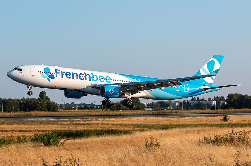 Frenchbee aircraft taking off.png