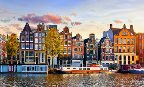 Amsterdam river houses.png