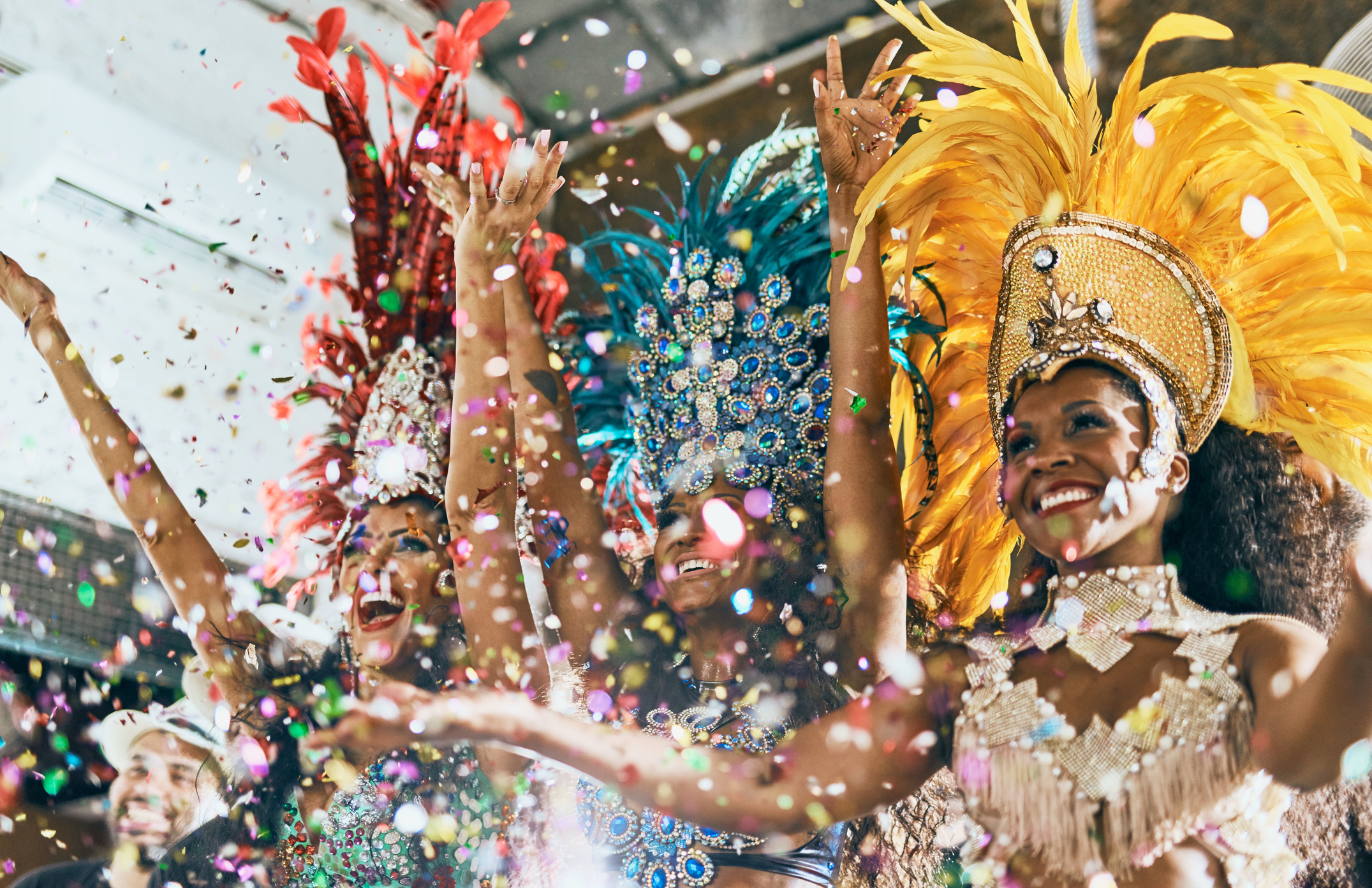 Brazil's economy heats up for Rio Carnival