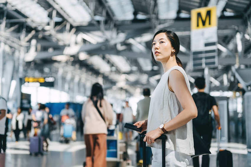 airport-passengers.jpg