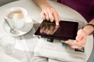 Traveler checking tablet