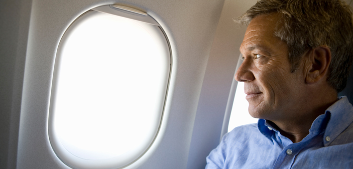 Implementing Voluntary Passenger Carbon Offset Programs